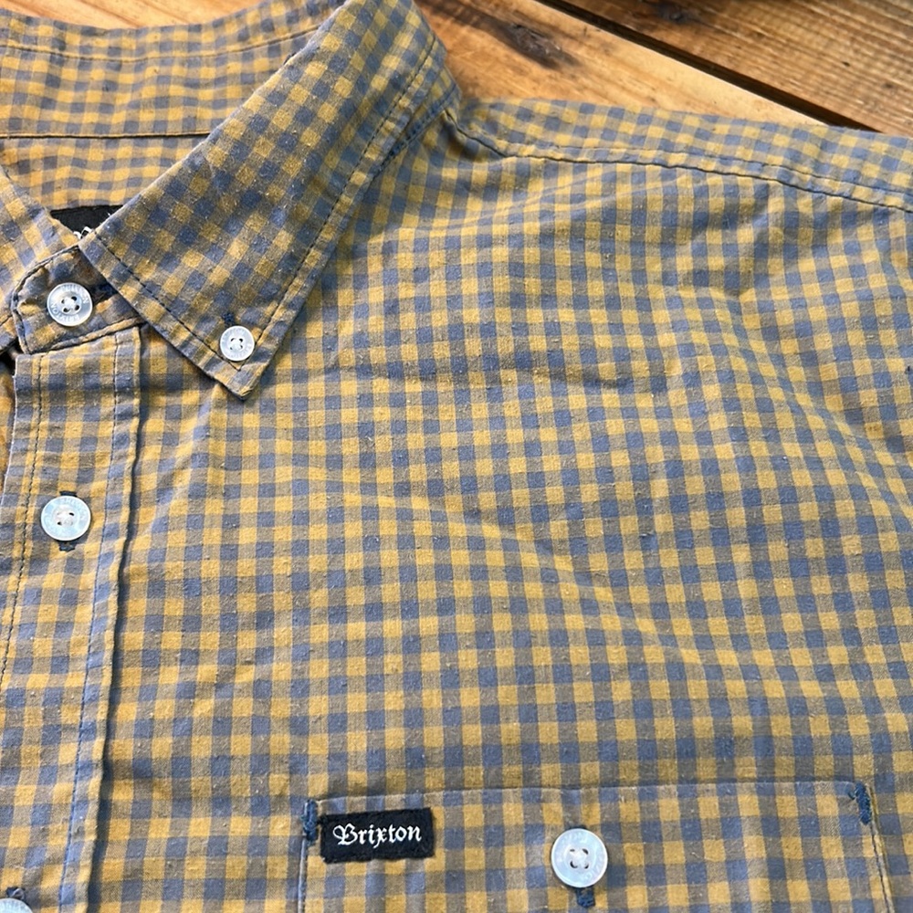 Brixton Men’s Sz L Short-Sleeved Gingham Check Button Up